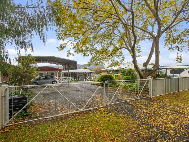 3 Weir Street, Nana Glen, NSW 2450