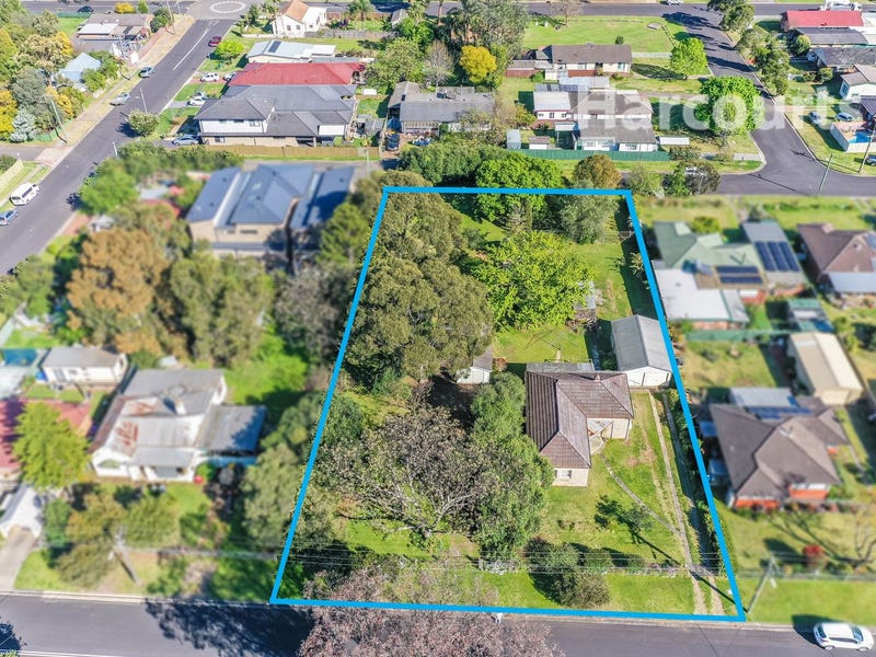 27 Kent Street, Minto, NSW 2566