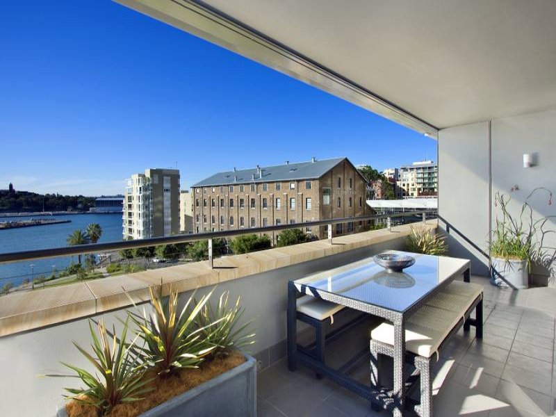 403/35 Bowman Street, Pyrmont, NSW 2009 Property Details