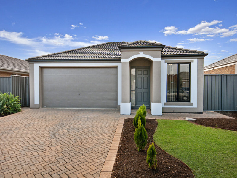 105 Lakeside Drive, Andrews Farm, SA 5114