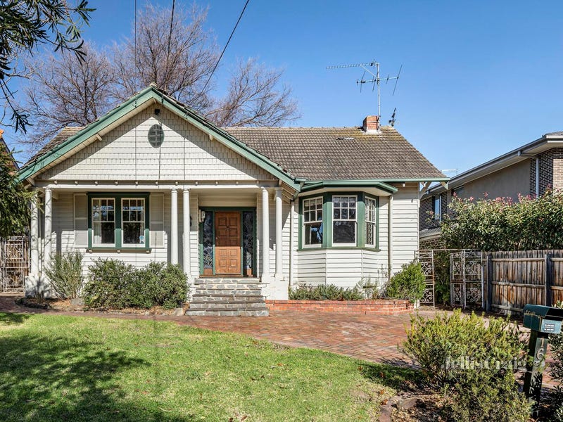 16 Wilfred Road, Ivanhoe East, VIC 3079