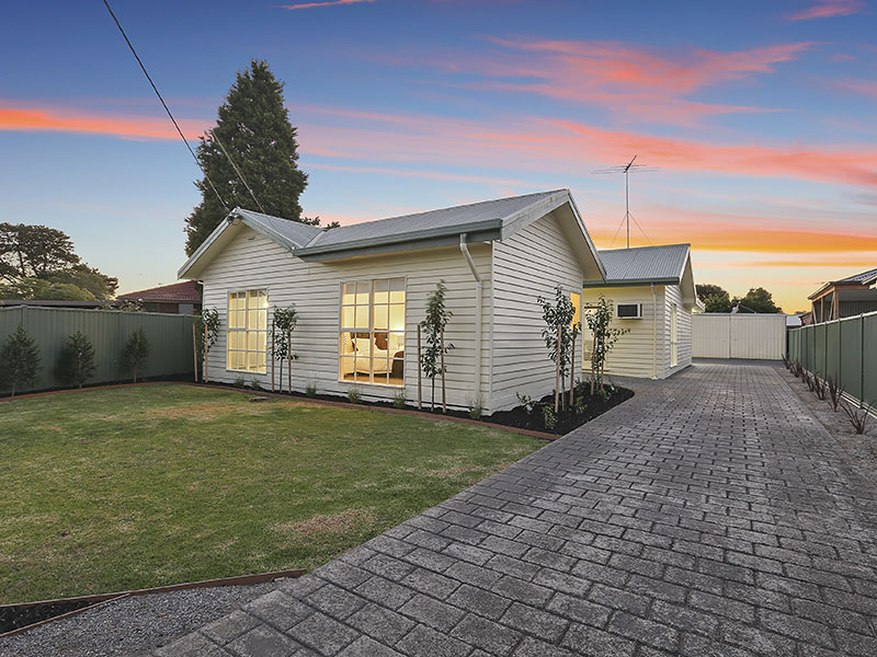 6 Ivanhoe Court, Vic 3219 Property Details