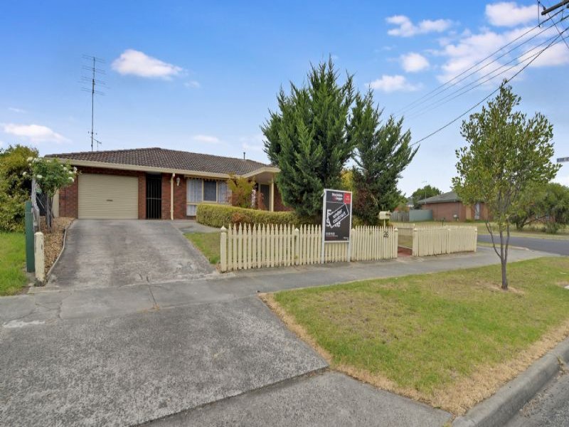 26 Birch Drive, Churchill, Vic 3842