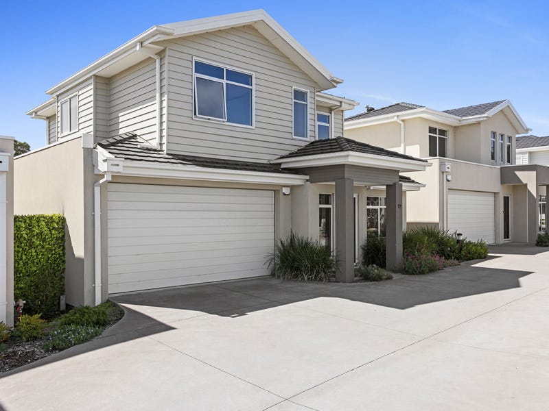 12 Oakwood Court, Rosebud, Vic 3939 Townhouse for Sale