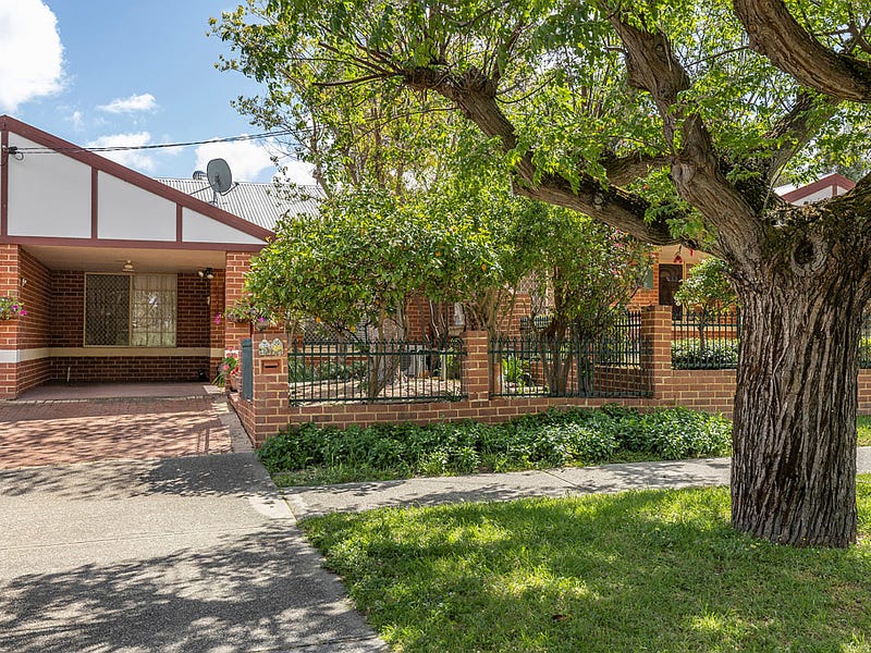 4/96 Helena Street, Guildford, WA 6055 Property Details