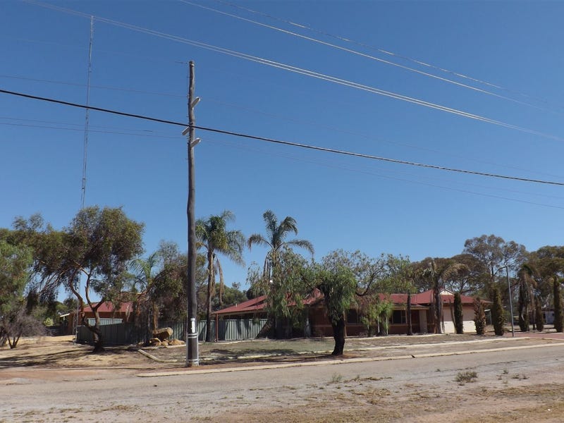 2 First Street & 2 Cubbine St, Cunderdin, WA 6407 Property Details