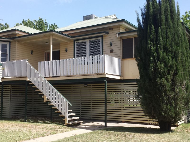 39 Gwydir Street, Moree, NSW 2400