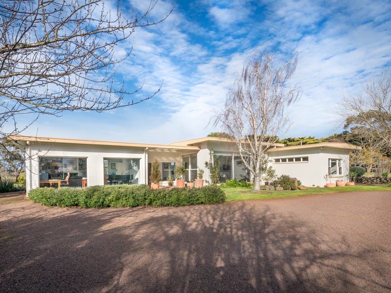 999 Kurweeton Road, Derrinallum, Vic 3325 Property Details