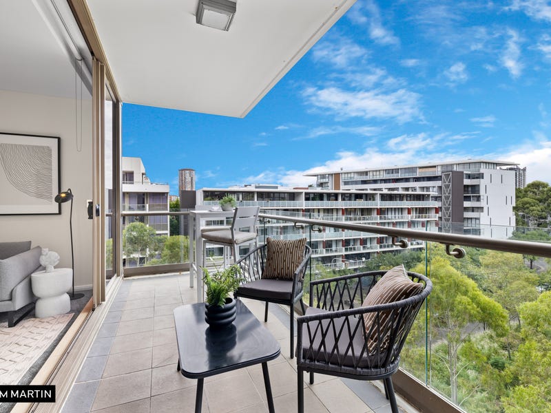 549/10 Victoria Park Parade, Zetland, NSW 2017 - Property Details