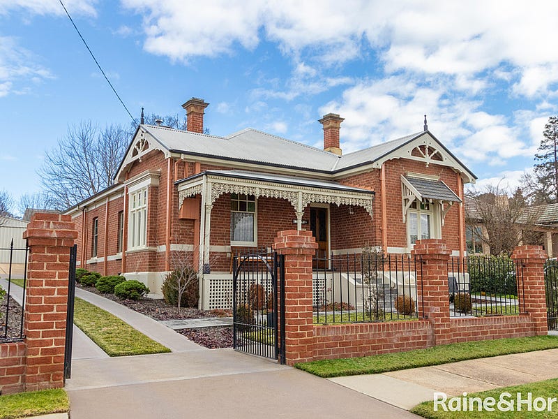 380 Howick Street, Bathurst, NSW 2795