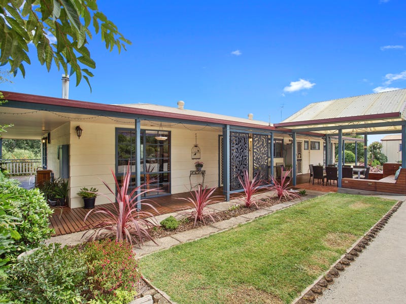 821823 Princes Way, Drouin, Vic 3818 Property Details