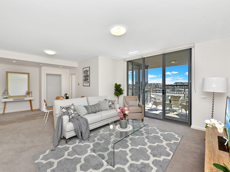 701/8 Marine Parade, Wentworth Point, NSW 2127