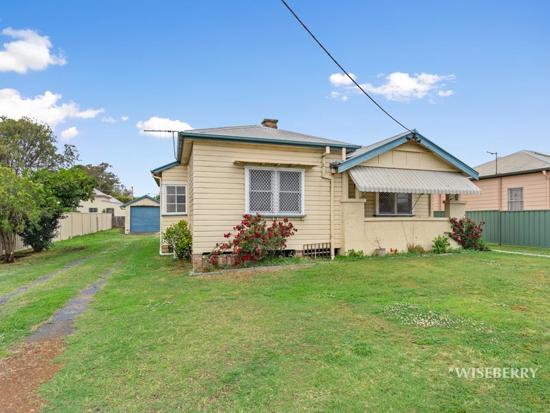 52 High Street, Taree, NSW 2430