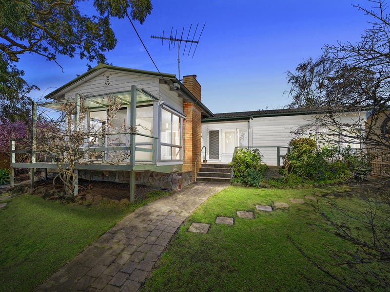 11 Chesterfield Court, Newtown, Vic 3220 Property Details