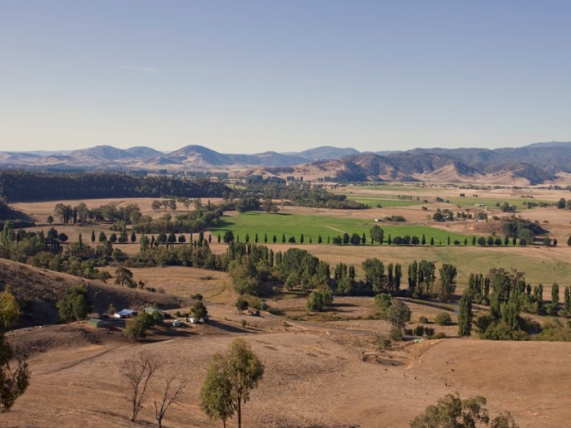 818 Upper Murray Valley Road, Corryong, Vic 3707 Property Details