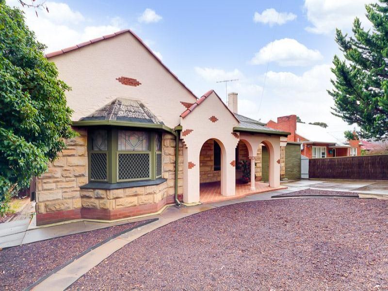 4 Dunkirk Avenue, Clapham, SA 5062