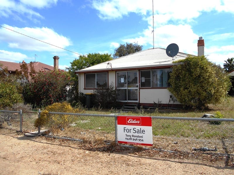 17 Yougenup Road, Gnowangerup, WA 6335 Property Details