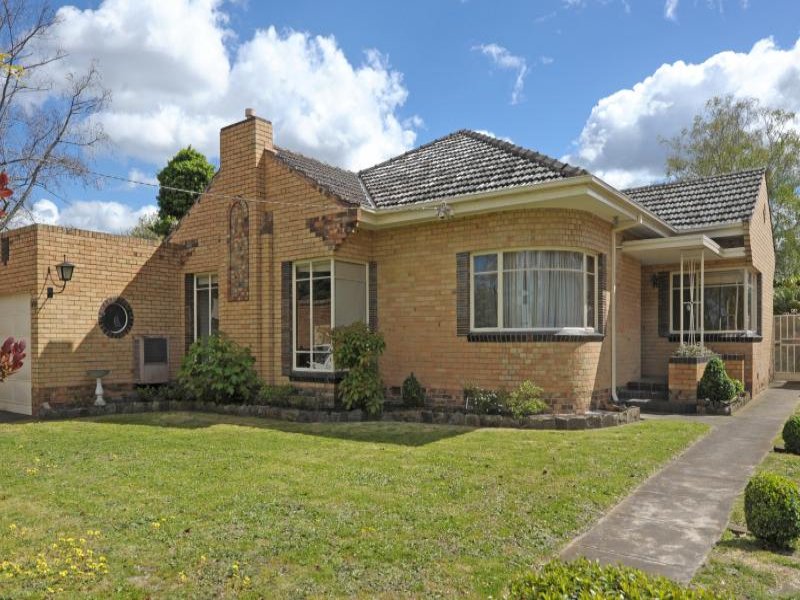 1 Edmonds Avenue, Ashwood, Vic 3147 Property Details