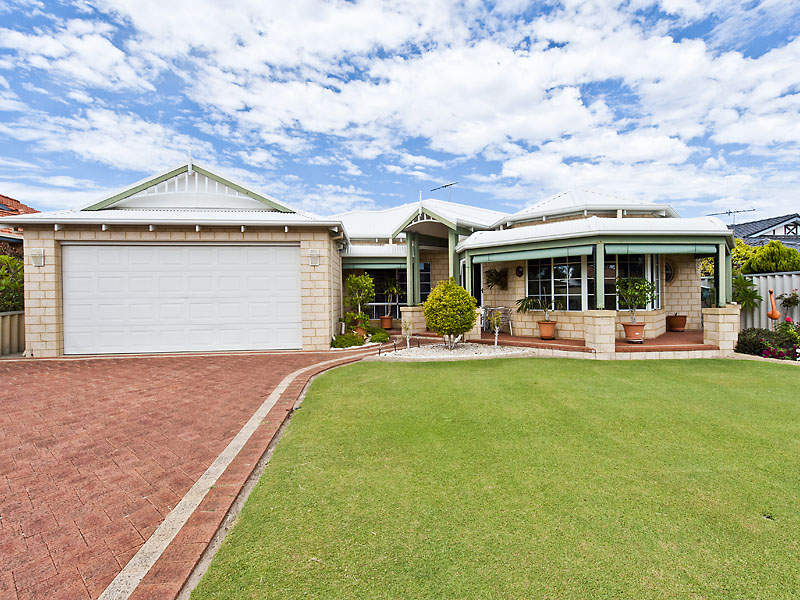 28 Jaywick Close, Safety Bay, WA 6169