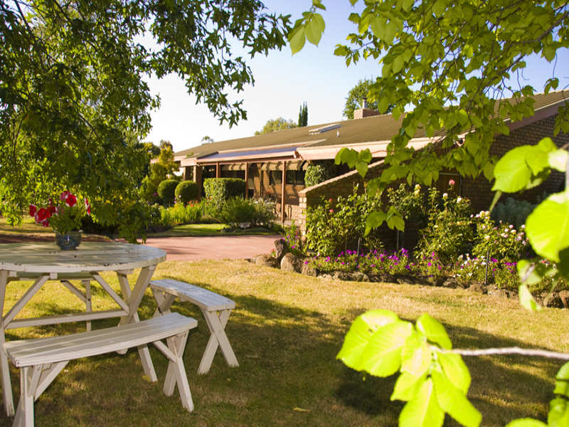 28 Jeffrey Court, Gisborne South, VIC 3437