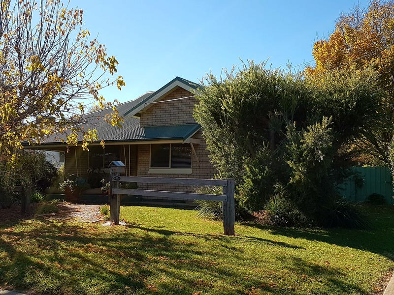 35 Kite Street, Cowra, NSW 2794