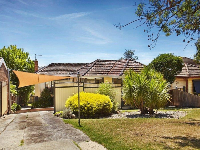 96 Lebanon Street, Strathmore, VIC 3041