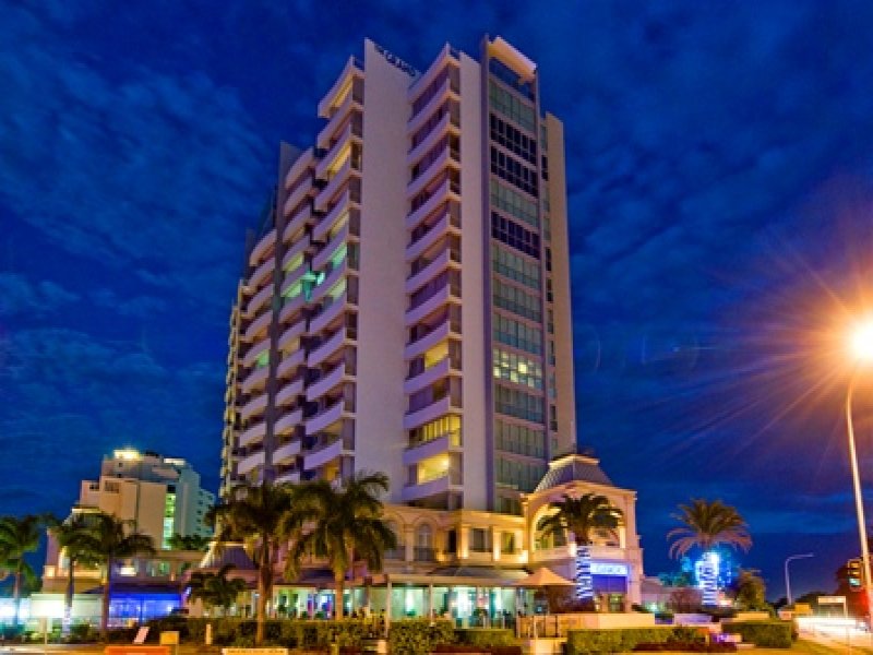 1404/352360 The Grand Apartments, Marine Pde, Labrador, Qld 4215