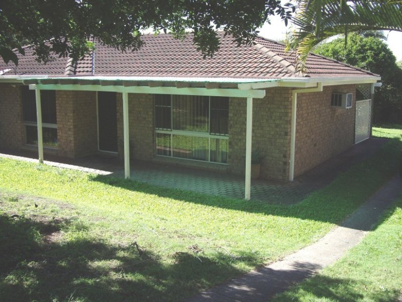 12 Belmont Road, Tingalpa, Qld 4173 Property Details