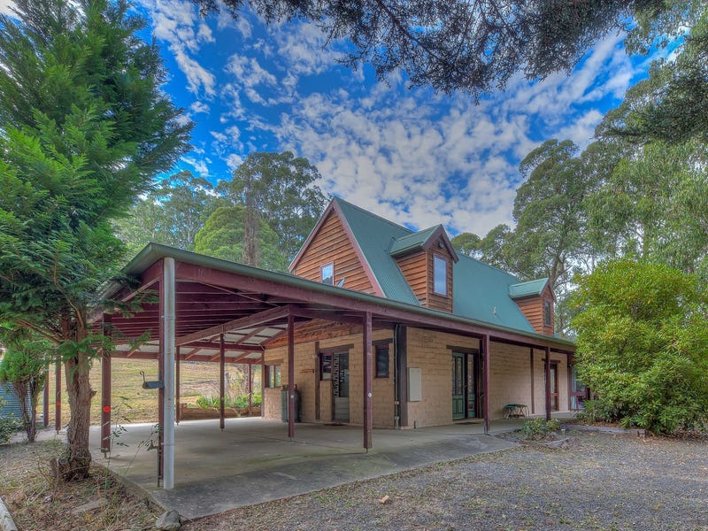 73 Feathertop Track, Harrietville, Vic 3741 House for Sale