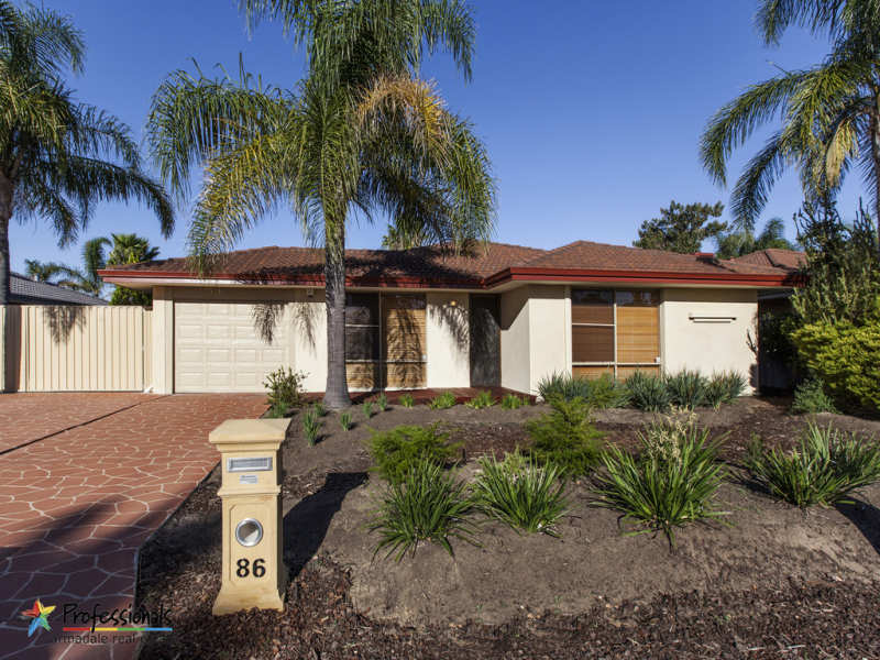 86 Strawberry Drive, Seville Grove, WA 6112