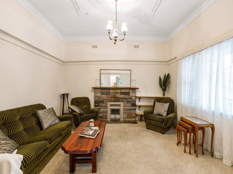 342 Somerville Road, Kingsville, Vic 3012 Property Details