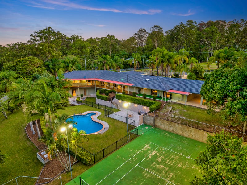 95 Country Crescent, Nerang, Qld 4211 Property Details