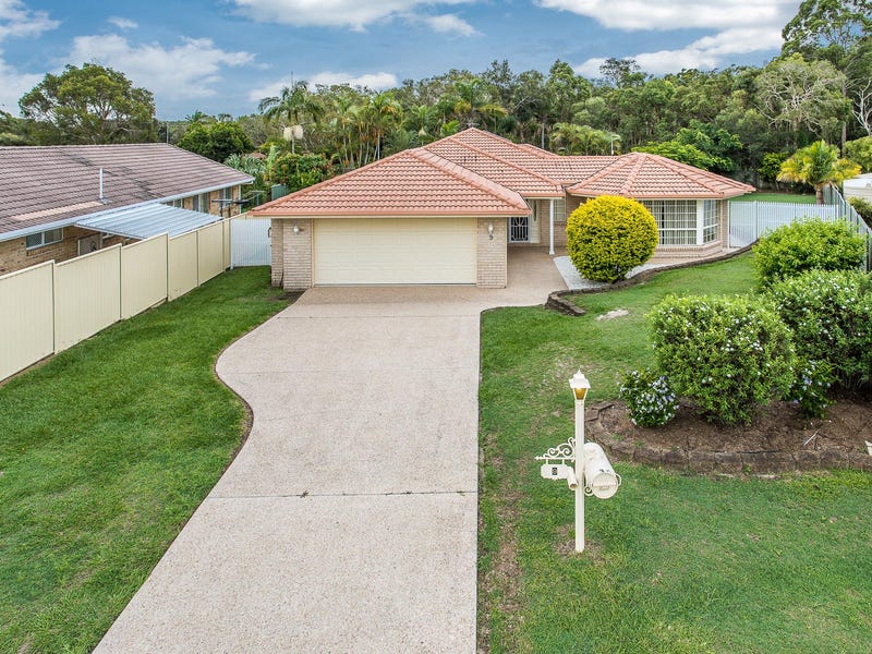9 Jefferies Place, Sandstone Point, QLD 4511