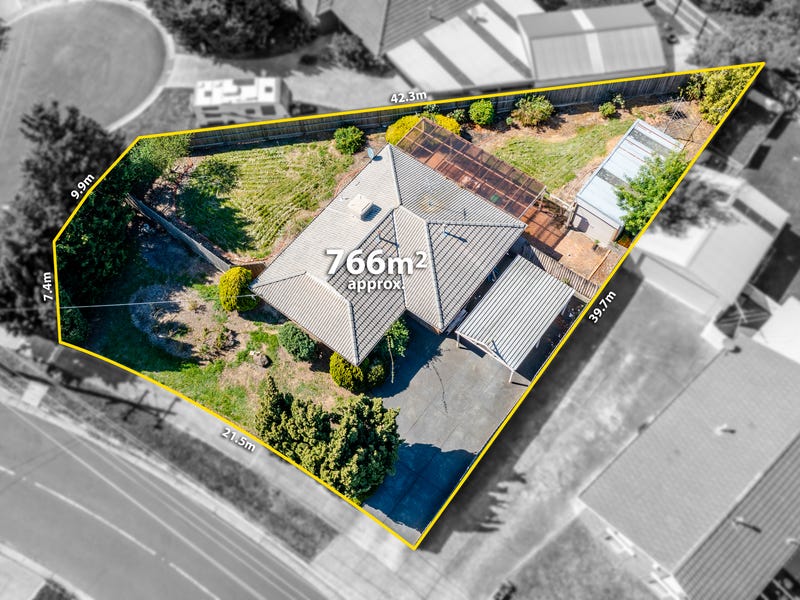 2 Lydd Court, Craigieburn, Vic 3064 - Property Details