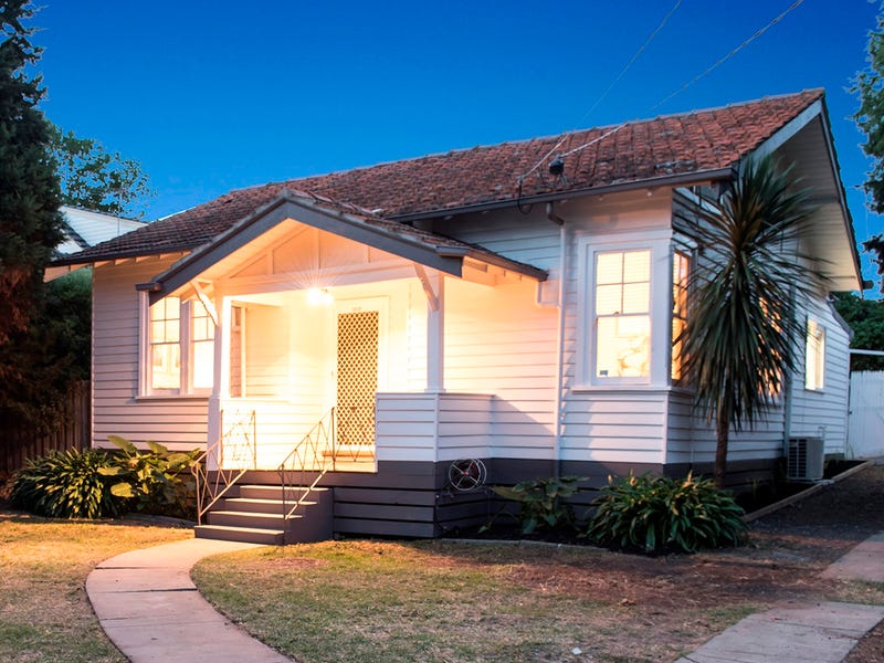 74 Lloyd Street, Strathmore, Vic 3041 Property Details