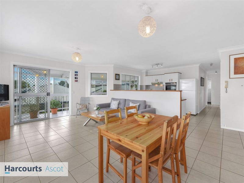 8/39 Dobson Street, Ascot, Qld 4007 Property Details