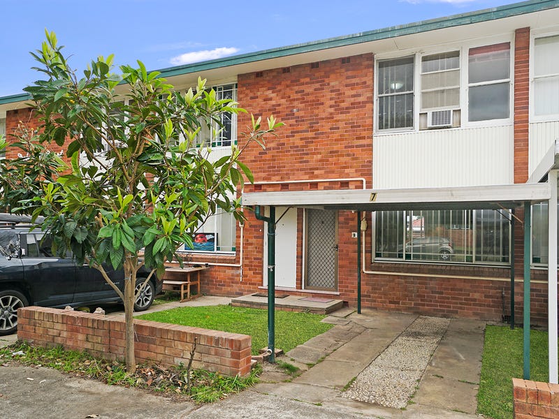 7/25 Blenman Avenue, Punchbowl, NSW 2196