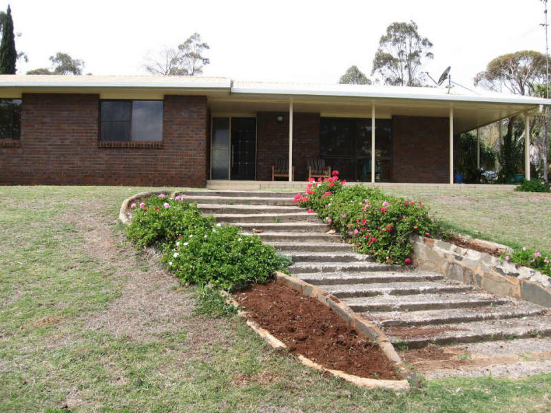 3644 Postle Street, Darling Heights, QLD 4350