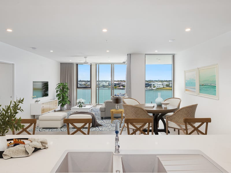 Real Estate & Property for Sale in Redcliffe, QLD 4020 (+4 locations