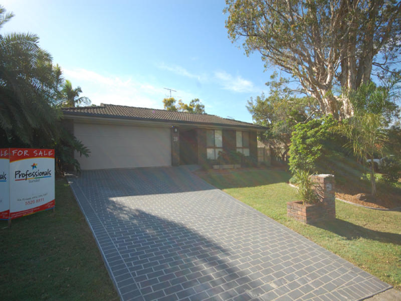 29 Evans Drive, Benowa, QLD 4217