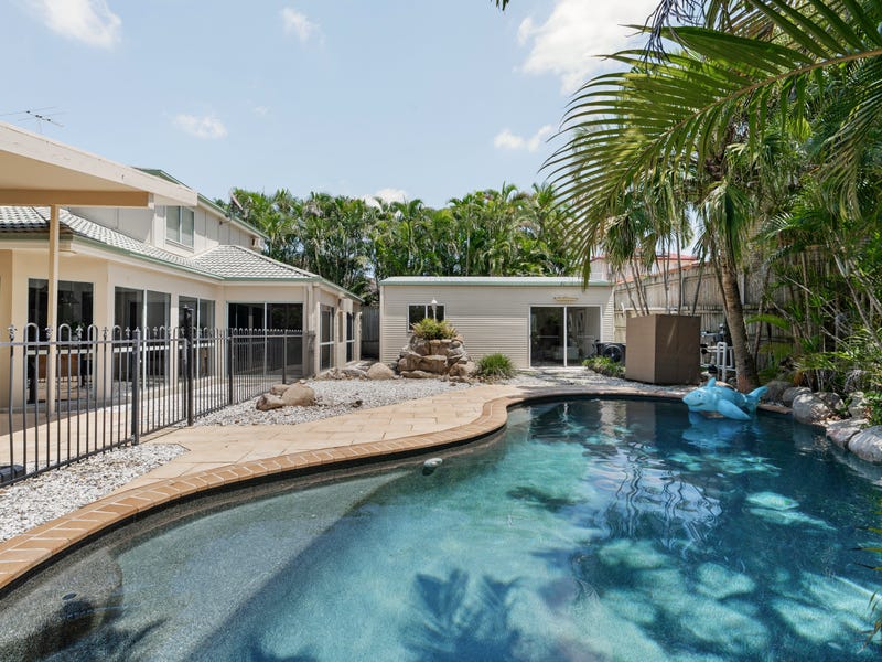 64 Oakley Street, Carindale, Qld 4152 House for Sale