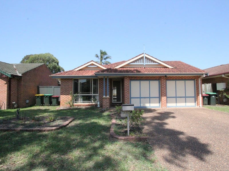 17 Kinross Court, Wattle Grove, NSW 2173
