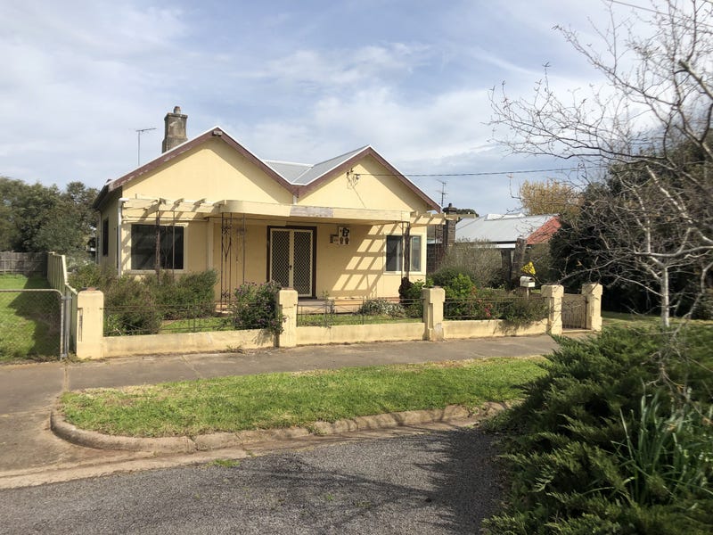 81 Bell Street, Penshurst, Vic 3289 Property Details