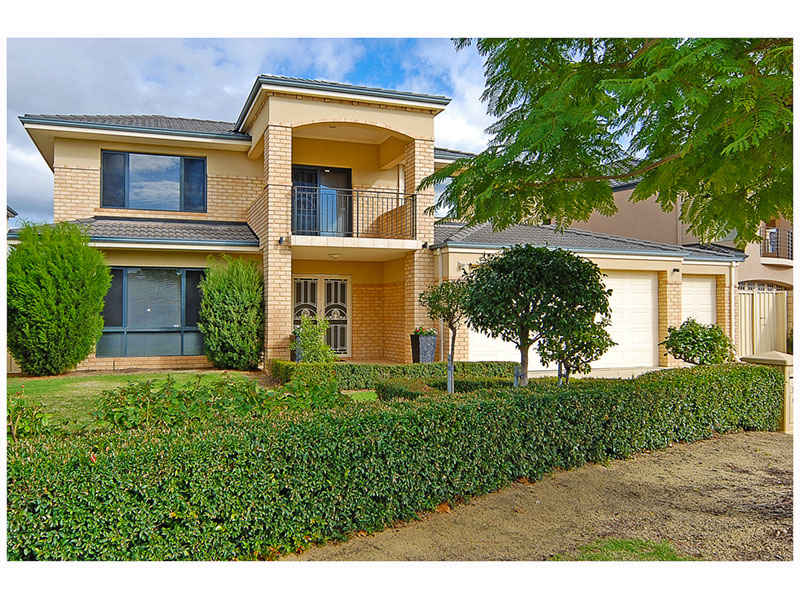 52 Roselea Boulevard, Stirling, WA 6021