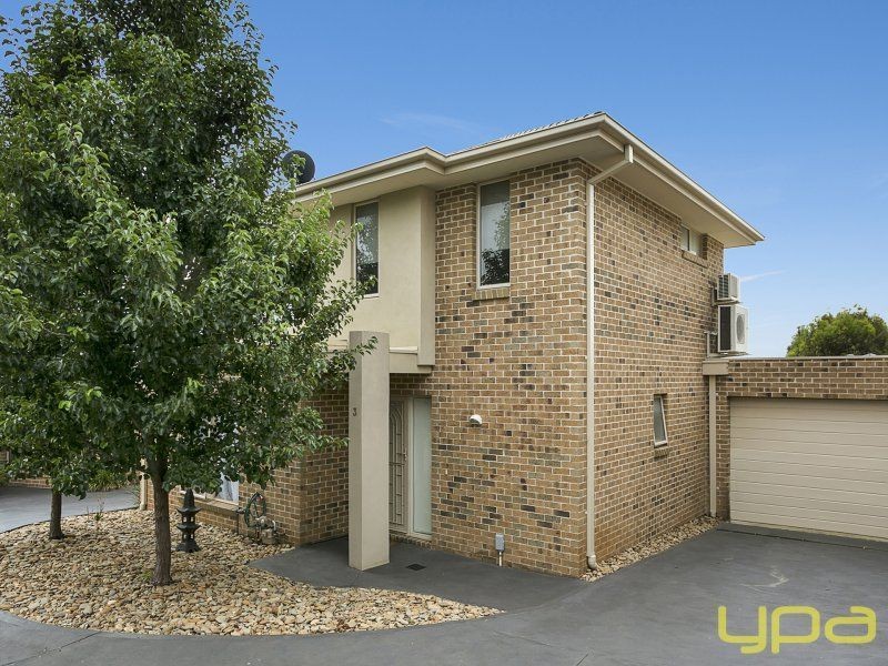3/2527 Golf Links Drive, Sunbury, Vic 3429 Property Details
