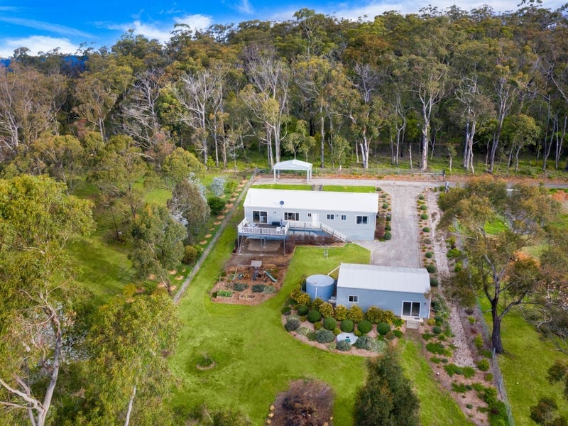 4 Azalea Street, Colo Vale, NSW 2575