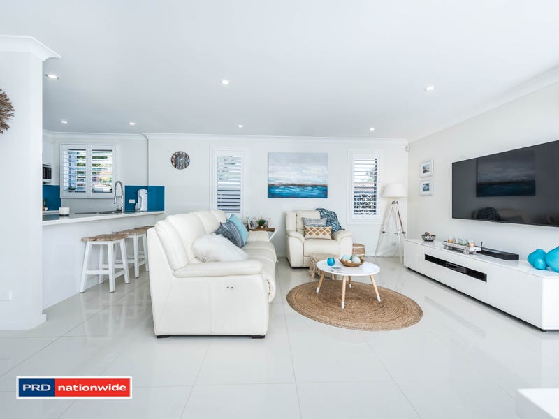 2/88 Tomaree Road, Shoal Bay, NSW 2315