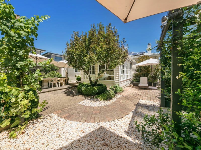 1a Beatty Parade Mornington Vic 3931 Realestate Com Au