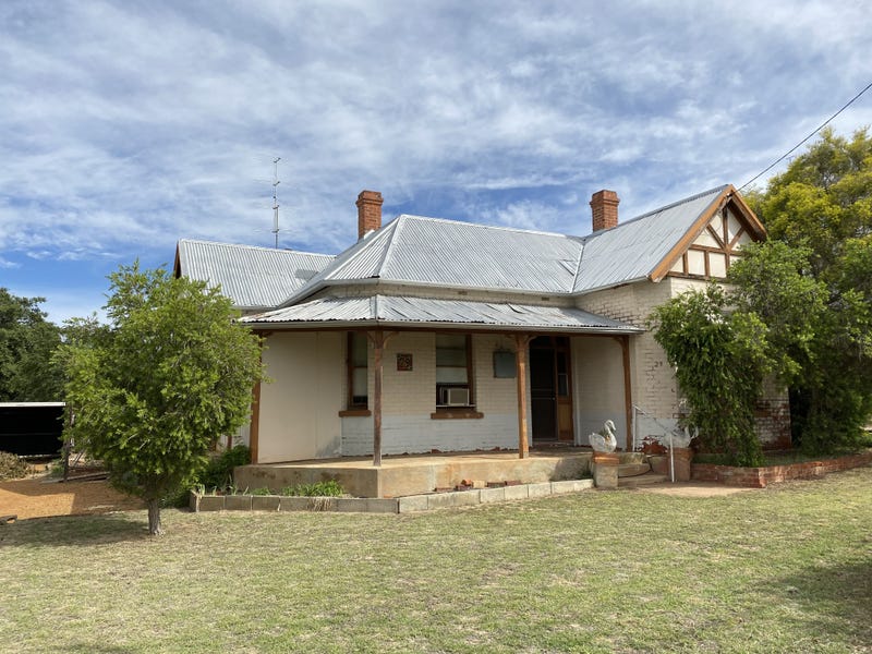 Houses for Sale in Newcastle Rd, Northam, WA 6401