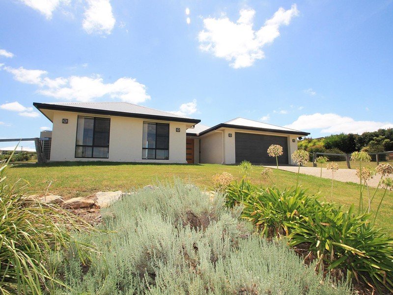 10 Pioneer Way, Gowrie Junction, QLD 4352